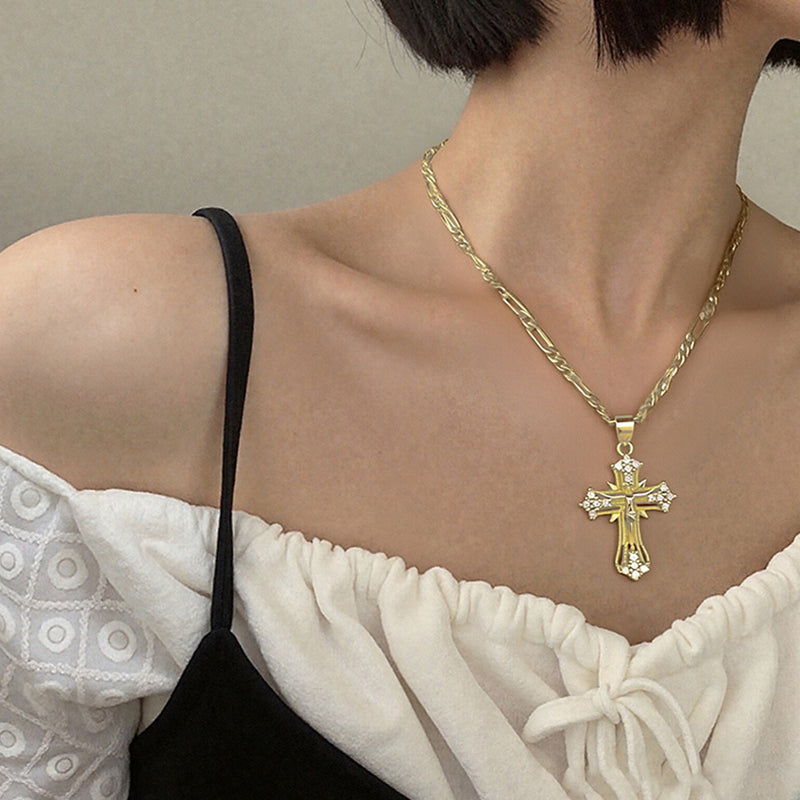 ✝️✨Oblíbený náboženský kříž – luxusní přívěsek s exkluzivním designem.